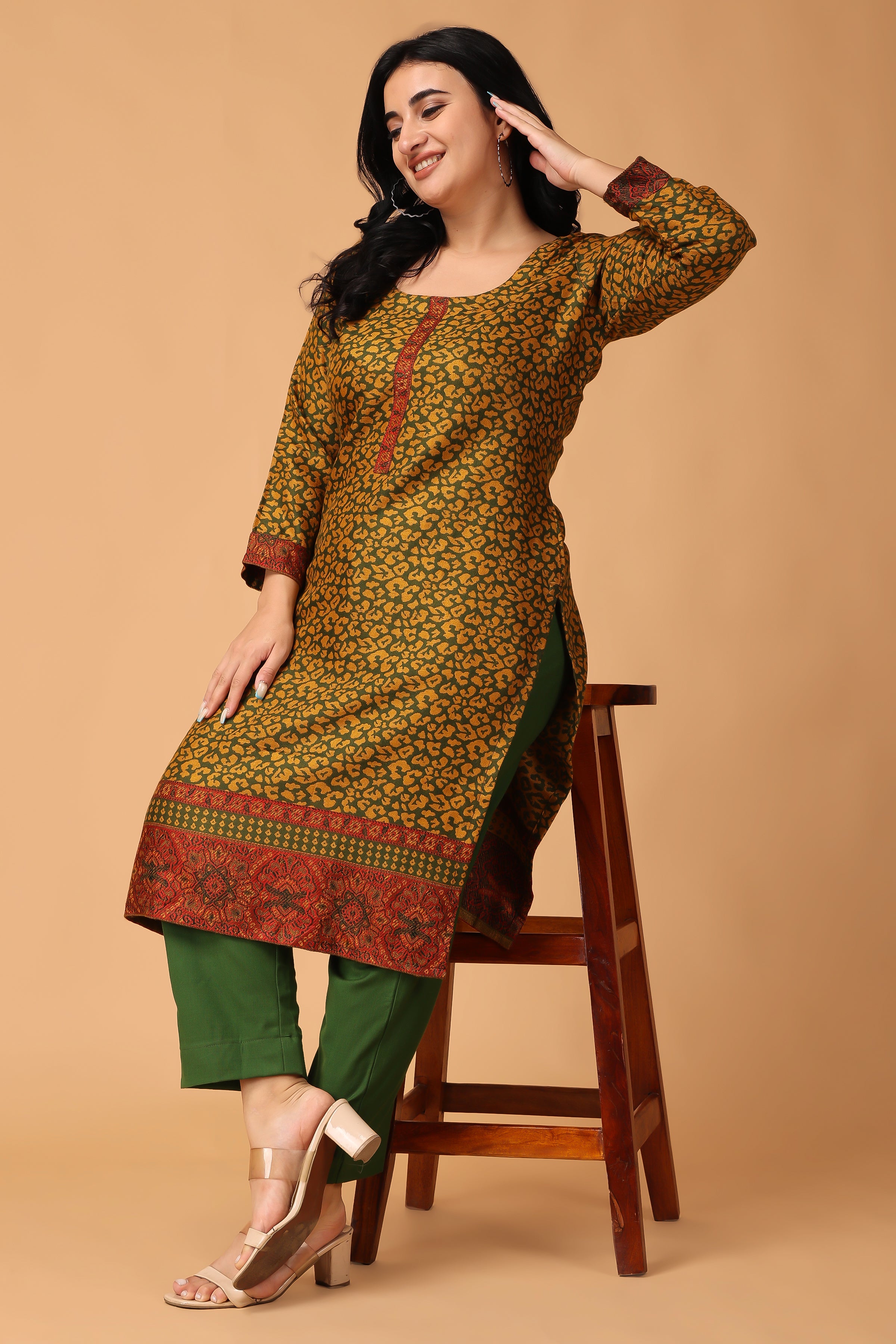 Casual Wear Straight Designer Woolen Kurti Trouser Set, Size: Available in  L,XL.XXL, Wash Care: Handwash at Rs 2750 in Raigad